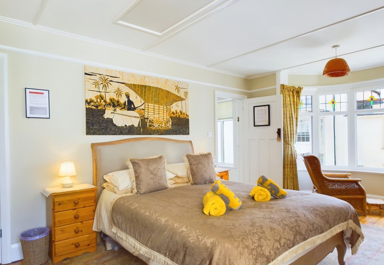  Pet-Friendly Holiday Home with spacious Master Bedroom